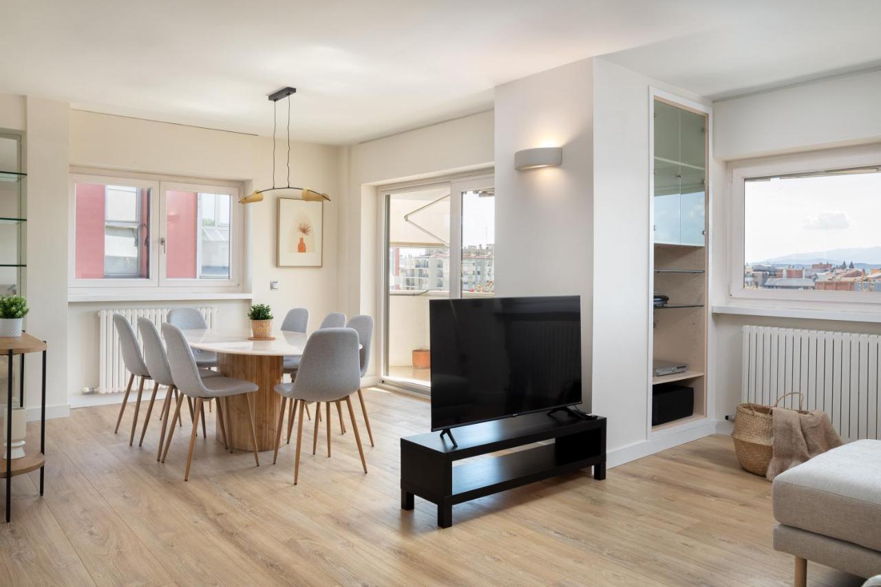 Flateli Penthouse Jaume I Apartment Girona Bagian luar foto